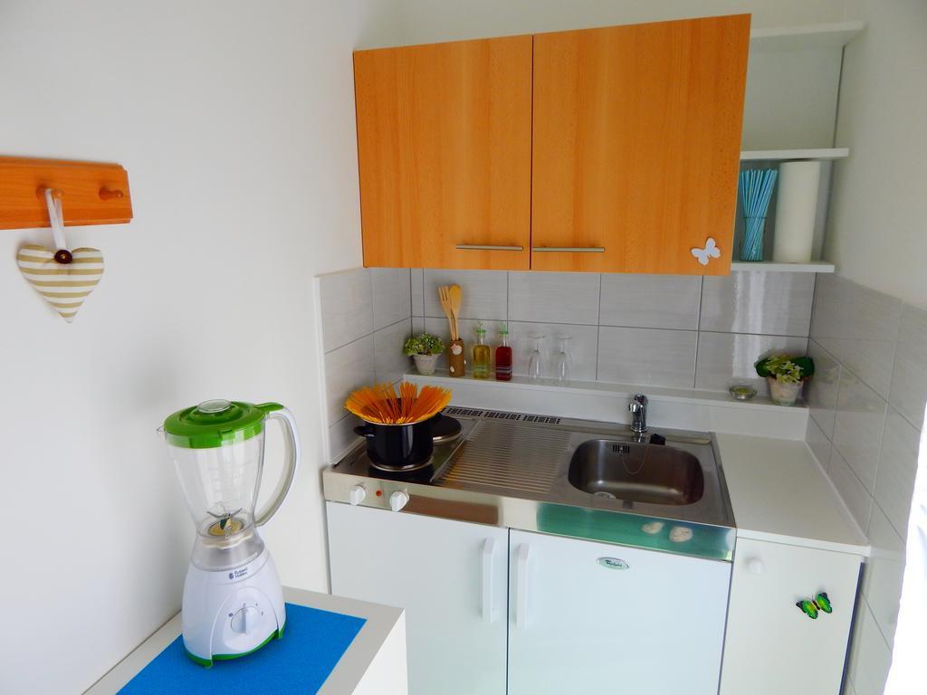 Apartments & Rooms Marinka Zadar Phòng bức ảnh