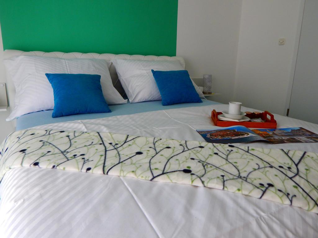 Apartments & Rooms Marinka Zadar Phòng bức ảnh