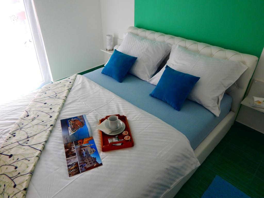 Apartments & Rooms Marinka Zadar Phòng bức ảnh