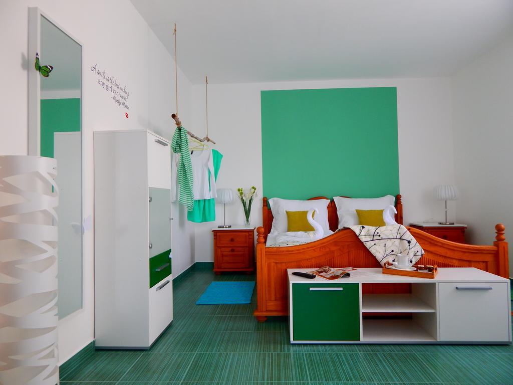 Apartments & Rooms Marinka Zadar Phòng bức ảnh